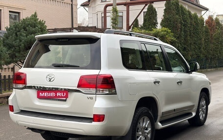 Toyota Land Cruiser 200, 2016 год, 4 590 000 рублей, 9 фотография