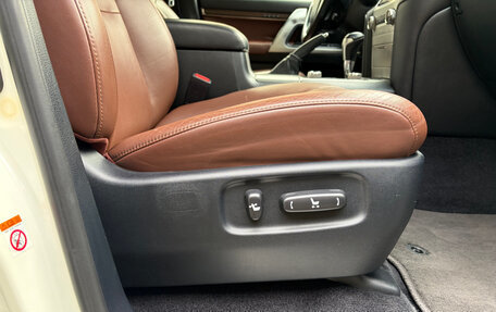 Toyota Land Cruiser 200, 2016 год, 4 590 000 рублей, 17 фотография