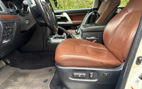 Toyota Land Cruiser 200, 2016 год, 4 590 000 рублей, 12 фотография