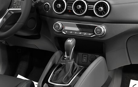 Nissan Qashqai, 2025 год, 3 300 000 рублей, 12 фотография