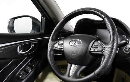 Infiniti Q50 I рестайлинг, 2015 год, 2 039 000 рублей, 13 фотография