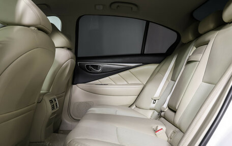 Infiniti Q50 I рестайлинг, 2015 год, 2 039 000 рублей, 12 фотография