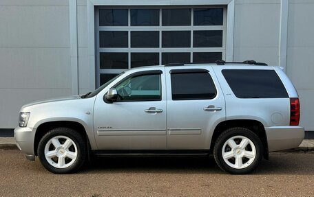 Chevrolet Tahoe III, 2012 год, 1 810 000 рублей, 2 фотография