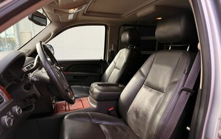 Chevrolet Tahoe III, 2012 год, 1 810 000 рублей, 9 фотография