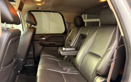 Chevrolet Tahoe III, 2012 год, 1 810 000 рублей, 10 фотография