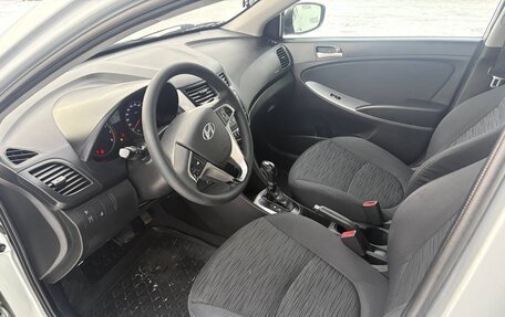 Hyundai Solaris II рестайлинг, 2014 год, 649 000 рублей, 10 фотография