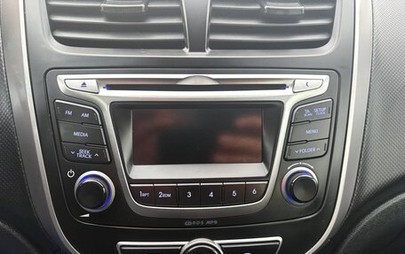 Hyundai Solaris II рестайлинг, 2014 год, 649 000 рублей, 14 фотография