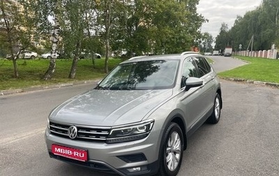 Volkswagen Tiguan II, 2018 год, 2 390 000 рублей, 1 фотография