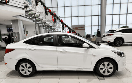 Hyundai Solaris II рестайлинг, 2016 год, 850 000 рублей, 5 фотография