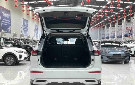 Mitsubishi Outlander, 2023 год, 4 350 000 рублей, 3 фотография