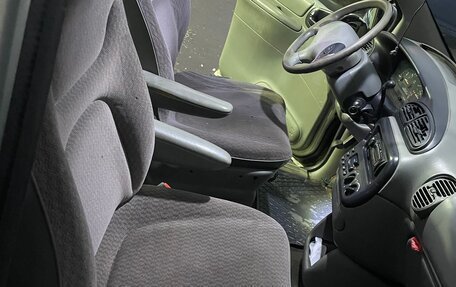 Plymouth Voyager III, 1999 год, 390 000 рублей, 9 фотография