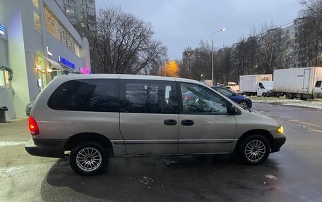 Plymouth Voyager III, 1999 год, 390 000 рублей, 3 фотография