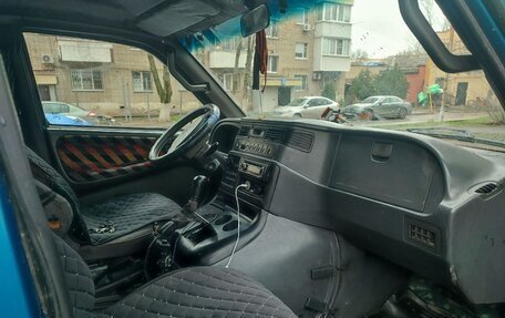 SsangYong Istana, 1998 год, 400 000 рублей, 7 фотография