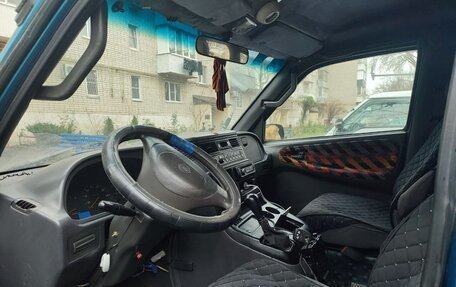 SsangYong Istana, 1998 год, 400 000 рублей, 4 фотография