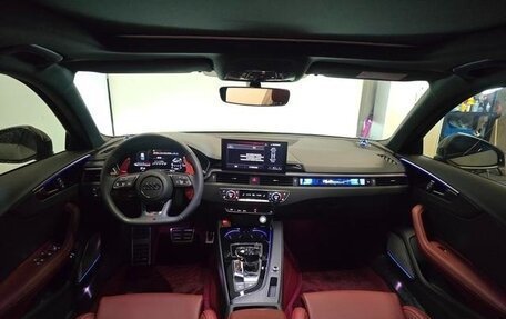 Audi A4, 2024 год, 4 400 000 рублей, 6 фотография