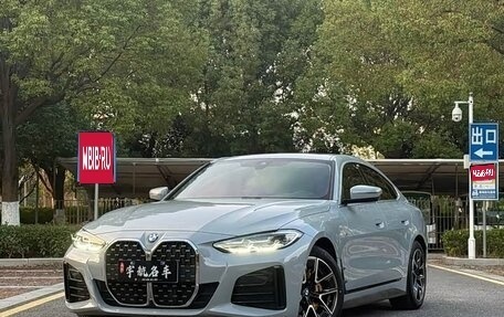 BMW 4 серия, 2022 год, 6 400 000 рублей, 1 фотография