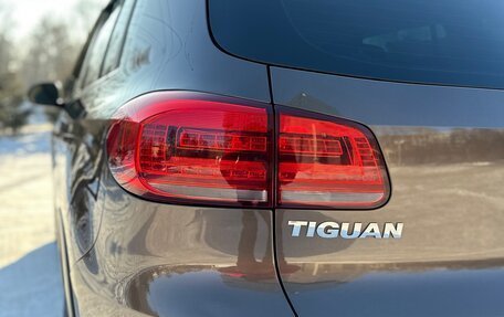 Volkswagen Tiguan I, 2015 год, 1 900 000 рублей, 4 фотография