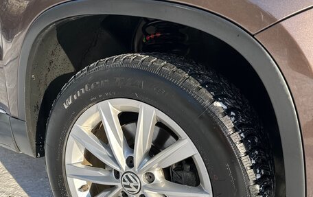 Volkswagen Tiguan I, 2015 год, 1 900 000 рублей, 11 фотография