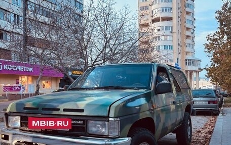 Nissan Terrano II рестайлинг, 1991 год, 350 000 рублей, 4 фотография