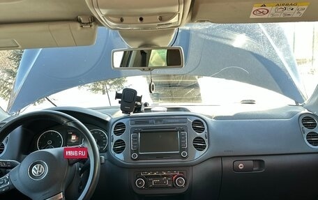 Volkswagen Tiguan I, 2015 год, 1 900 000 рублей, 15 фотография