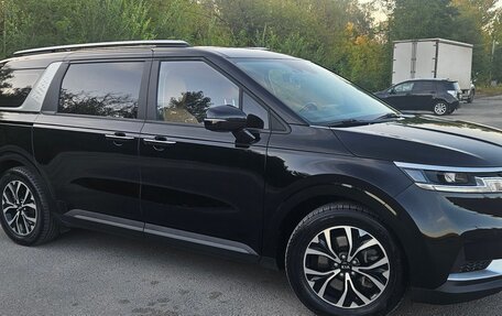 KIA Carnival, 2020 год, 4 000 000 рублей, 3 фотография