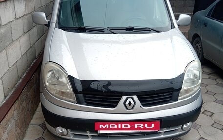 Renault Kangoo II рестайлинг, 2008 год, 400 000 рублей, 2 фотография