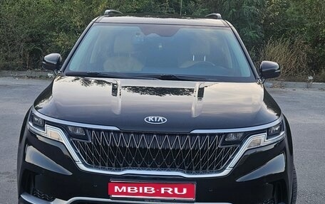 KIA Carnival, 2020 год, 4 000 000 рублей, 2 фотография