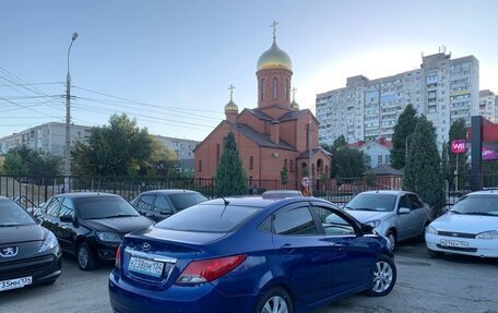 Hyundai Solaris II рестайлинг, 2011 год, 740 000 рублей, 6 фотография