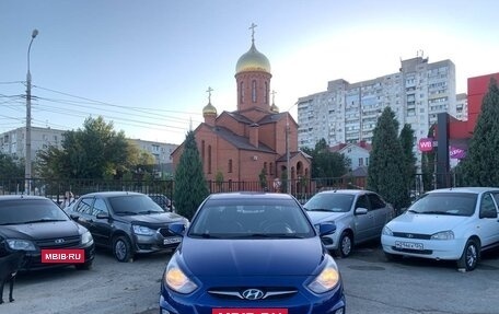Hyundai Solaris II рестайлинг, 2011 год, 740 000 рублей, 2 фотография