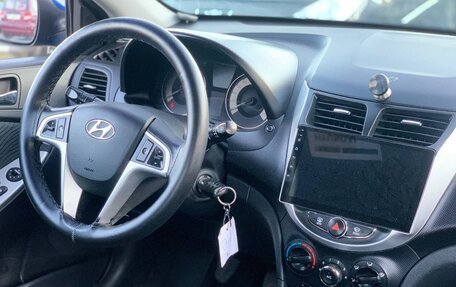 Hyundai Solaris II рестайлинг, 2011 год, 740 000 рублей, 10 фотография