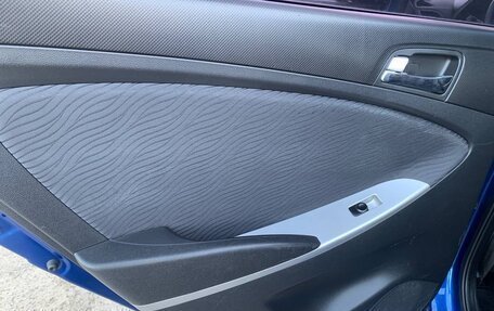 Hyundai Solaris II рестайлинг, 2011 год, 740 000 рублей, 14 фотография