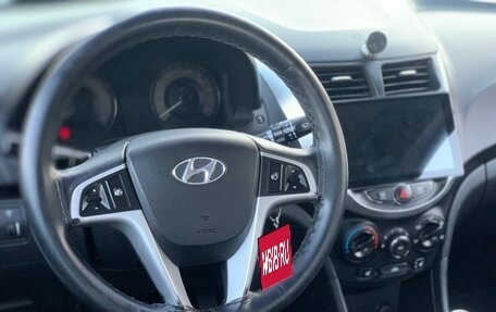 Hyundai Solaris II рестайлинг, 2011 год, 740 000 рублей, 11 фотография