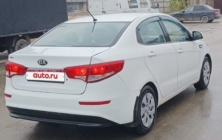 KIA Rio III рестайлинг, 2016 год, 700 000 рублей, 4 фотография