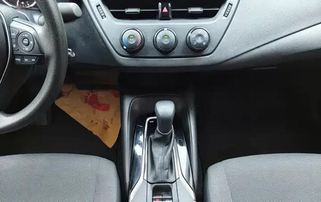 Toyota Corolla, 2021 год, 1 285 000 рублей, 10 фотография