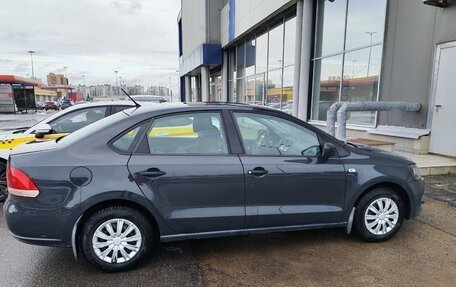 Volkswagen Polo VI (EU Market), 2013 год, 680 000 рублей, 5 фотография