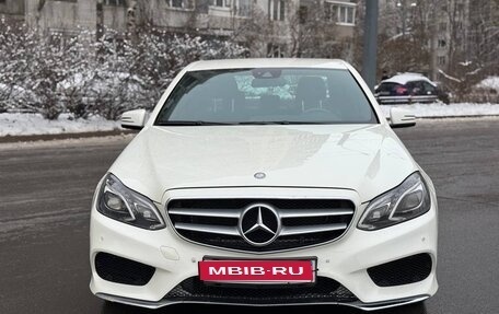 Mercedes-Benz E-Класс, 2013 год, 1 850 000 рублей, 1 фотография