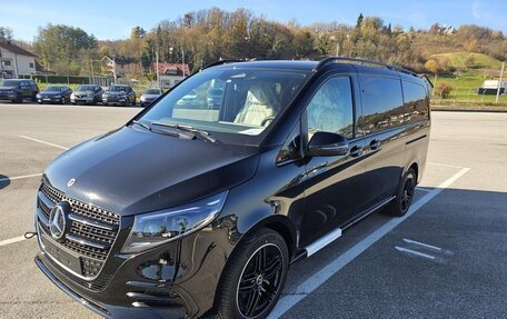 Mercedes-Benz V-Класс, 2025 год, 13 990 000 рублей, 1 фотография