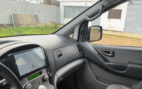 Hyundai Grand Starex Grand Starex I рестайлинг 2, 2010 год, 1 450 000 рублей, 6 фотография