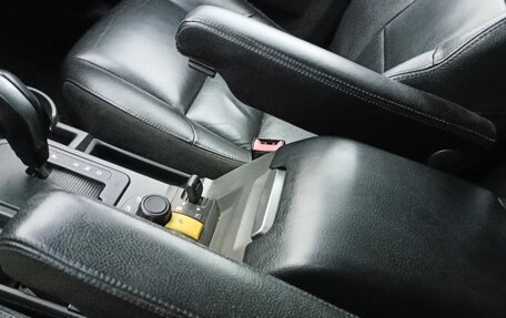 Land Rover Discovery III, 2006 год, 1 490 000 рублей, 24 фотография