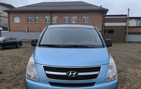 Hyundai Grand Starex Grand Starex I рестайлинг 2, 2010 год, 1 450 000 рублей, 3 фотография