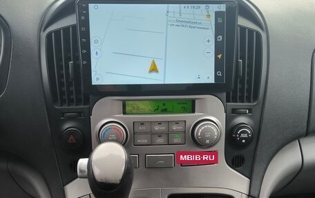 Hyundai Grand Starex Grand Starex I рестайлинг 2, 2010 год, 1 450 000 рублей, 7 фотография