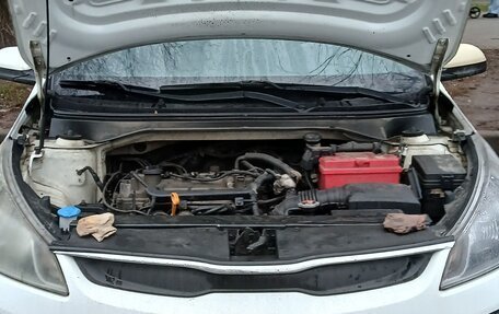 KIA Rio IV, 2017 год, 370 000 рублей, 2 фотография