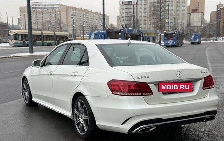 Mercedes-Benz E-Класс, 2013 год, 1 850 000 рублей, 7 фотография