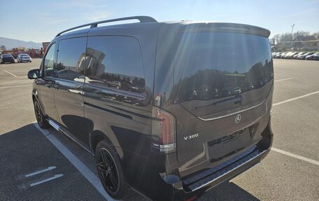 Mercedes-Benz V-Класс, 2025 год, 13 990 000 рублей, 4 фотография