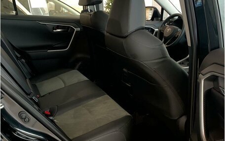 Toyota RAV4, 2025 год, 4 540 000 рублей, 17 фотография