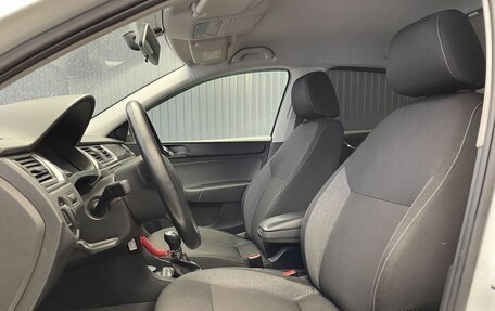 Skoda Rapid I, 2015 год, 997 000 рублей, 14 фотография