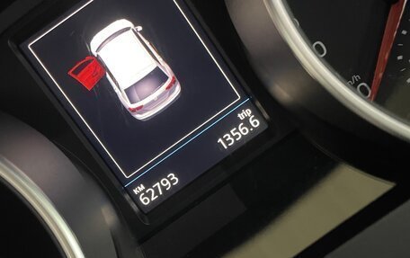 Volkswagen Tiguan II, 2021 год, 2 500 000 рублей, 11 фотография