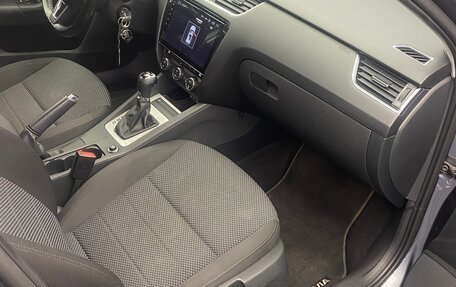 Skoda Octavia, 2016 год, 1 850 000 рублей, 4 фотография