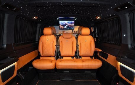 Mercedes-Benz V-Класс, 2025 год, 18 990 000 рублей, 12 фотография