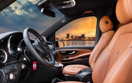 Mercedes-Benz V-Класс, 2025 год, 18 990 000 рублей, 29 фотография